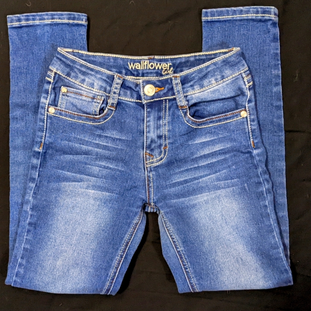 😎4 for $20!** Girls jeans